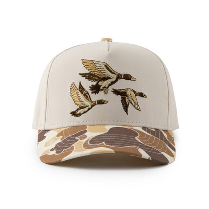 (PRE-ORDER) Fly By SnapBack (Cream)
